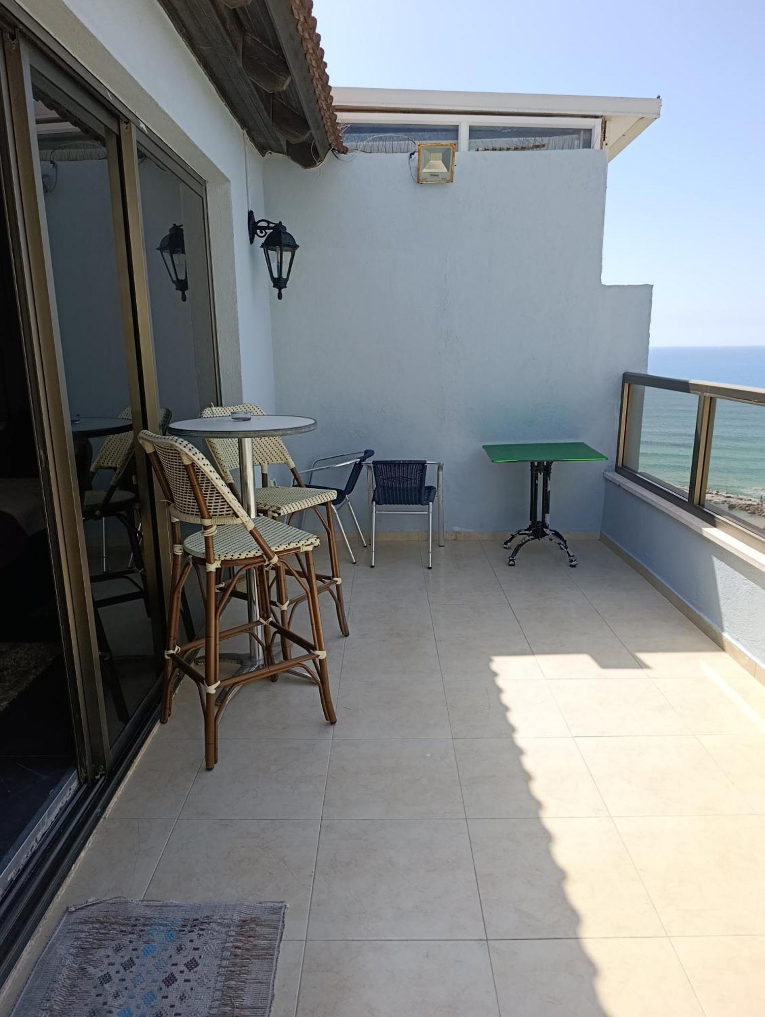 Penthouse Apartment On The Beach Bat Yam Habitación foto